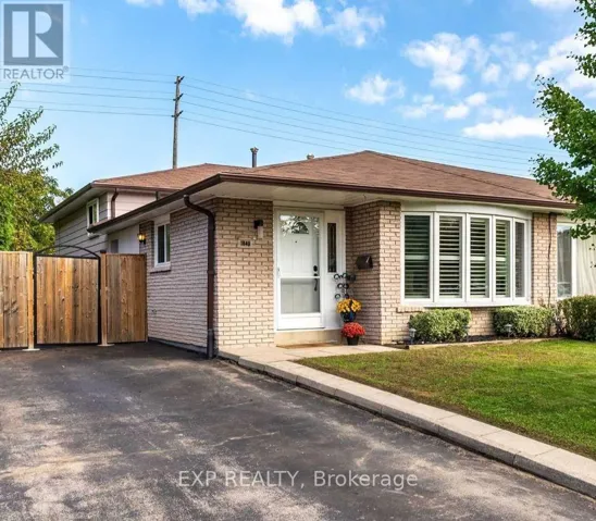 1849 BONNYMEDE DRIVE, Mississauga (Clarkson), Ontario L5J1E2