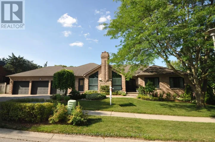 1 SMALLMAN DRIVE, London North (North A), Ontario N6G4R3