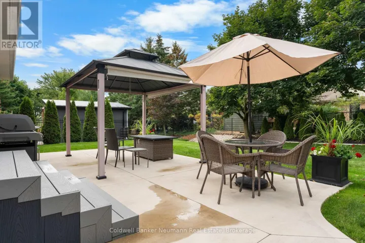 28 KEATING DRIVE, Centre Wellington (Elora/Salem), Ontario N0B1S0