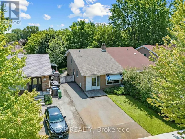 1586 SANDGATE CRESCENT, Mississauga (Clarkson), Ontario L5J2E5