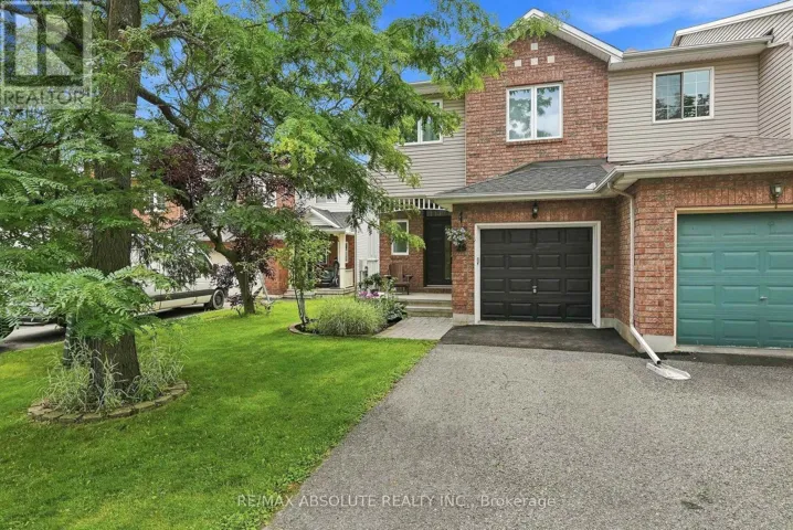 26 MILNER DOWNS CRESCENT, Ottawa, Ontario K2M2S3
