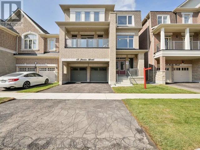 12 JUNIOR ROAD, Brampton (Northwest Brampton), Ontario L7A5J4