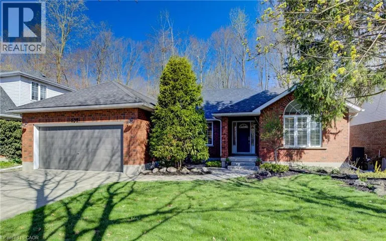 439 NORTHLAKE Drive, Waterloo, Ontario N2V1Y6