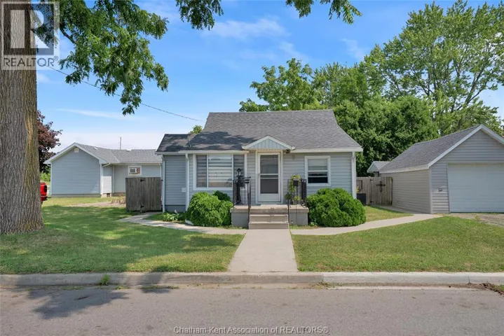 9 Park LANE, Chatham, Ontario N7M4X9