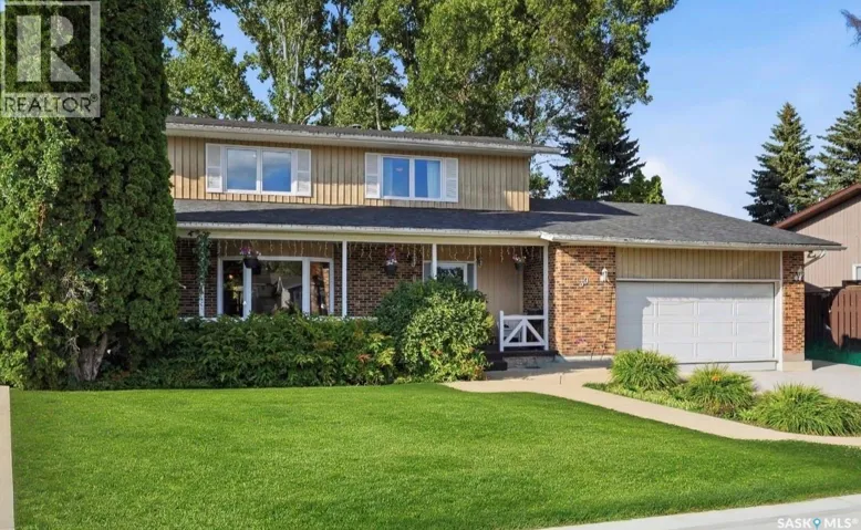 30 Roborecki TERRACE, Saskatoon, Saskatchewan S7K5L3