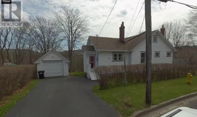 8 Glenridge Crescent, St. John's, Newfoundland & Labrador A1A1T5