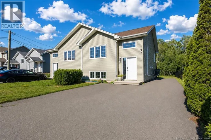 39 Whisperwood Drive, Moncton, New Brunswick E1G0P7