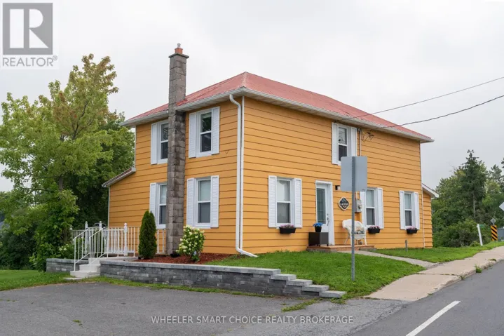17295 COUNTY RD 18 ROAD, South Stormont, Ontario K0C2A0