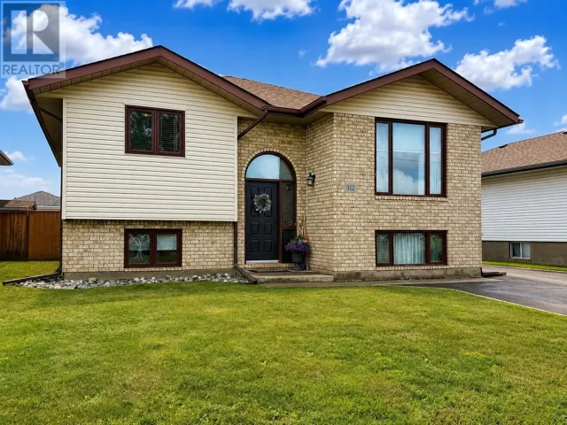 312 Caribou CRES, Thunder Bay, Ontario P7C5Z6