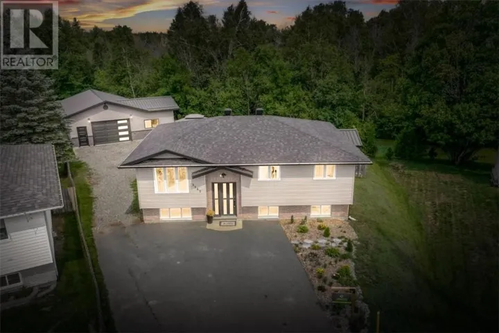 3247 Lina Street, Val Caron, Ontario P3N1C8