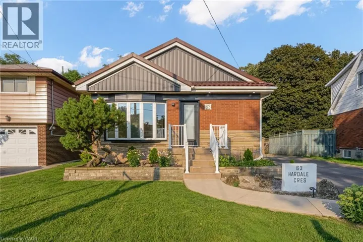63 HARDALE Crescent, Hamilton, Ontario L8T1K9