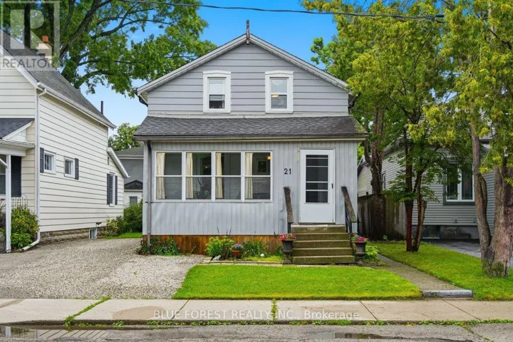 21 ISABEL STREET, St. Thomas, Ontario N5R3J7