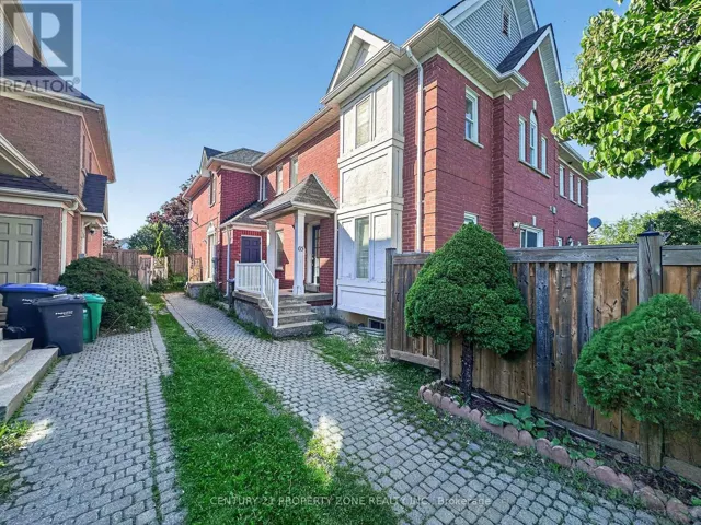 65 SHADY PINE CIRCLE, Brampton (Sandringham-Wellington), Ontario L6R1K3