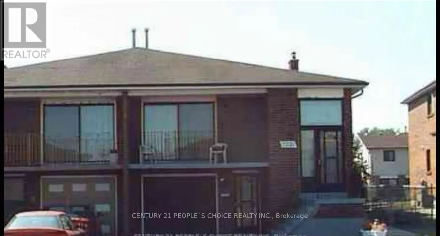 7221 SIGSBEE DRIVE, Mississauga (Malton), Ontario L4T3L6