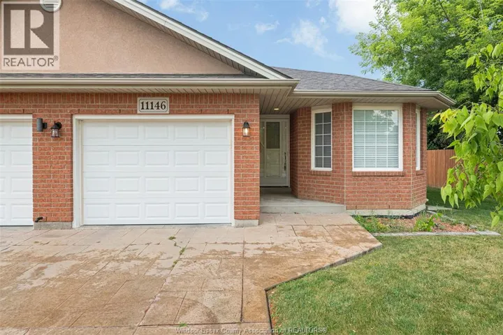 11146 FIRGROVE, Windsor, Ontario N8P1M4