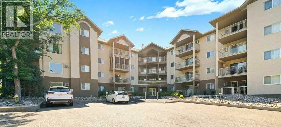202, 245 Red Deer Drive SW, Medicine Hat, Alberta T1A8P4