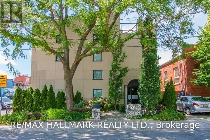 7 - 6 BARTLETT AVENUE, Toronto (Dovercourt-Wallace Emerson-Junction), Ontario M6H3E8