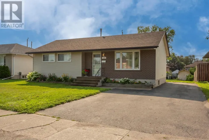139 Clarkson ST, Thunder Bay, Ontario P7B4W9