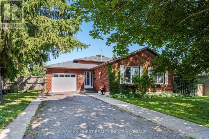 105 GRENADIER DRIVE, Kingston (Kingston East (Incl Barret Crt)), Ontario K7K6E7