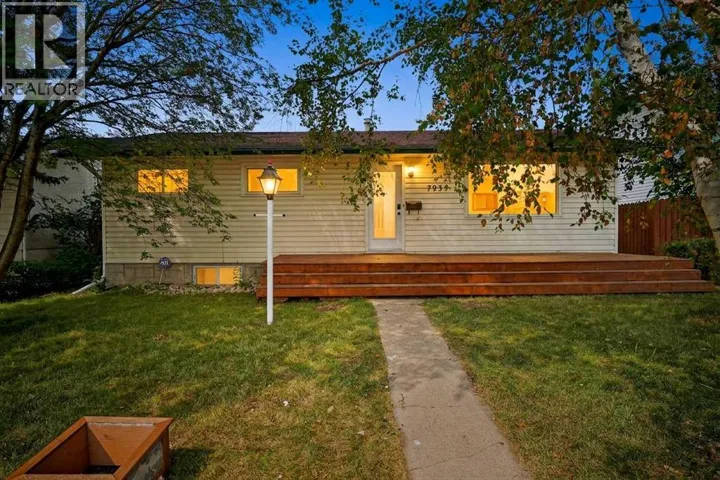 7935 Huntwick Hill NE, Calgary, Alberta T2K4G9