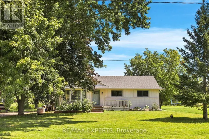 2724 8 SIDE ROAD, Burlington, Ontario L7P0E6