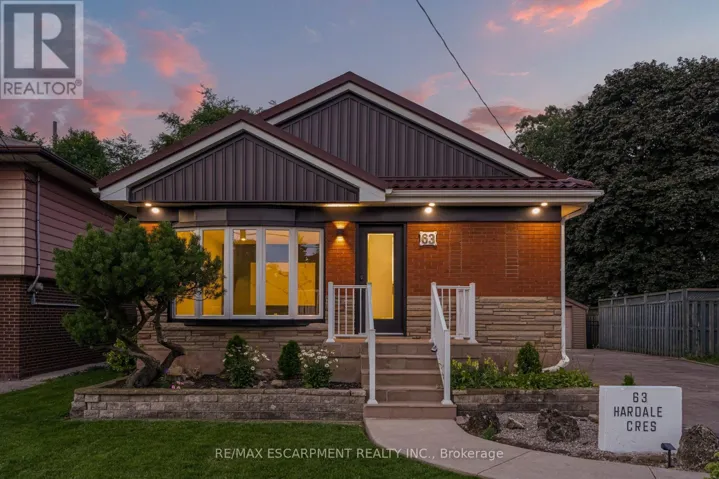 63 HARDALE CRESCENT, Hamilton (Huntington), Ontario L8T1X9