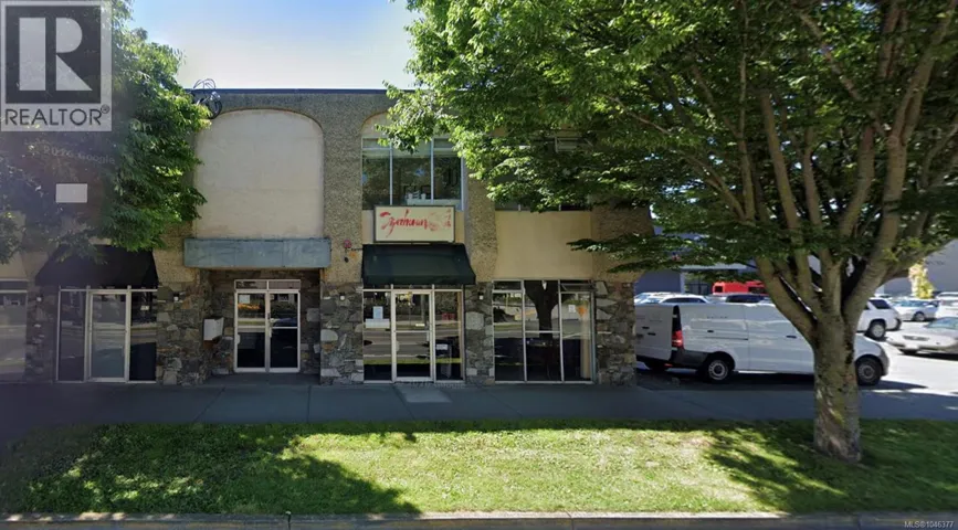 853 Caledonia Ave, Victoria, British Columbia V8T1E6