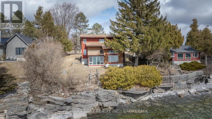 1141 FRONT ROAD, Kingston (City SouthWest), Ontario K7M4M2