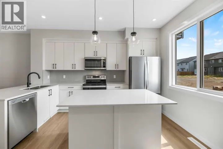 17 Savanna Place NE, Calgary, Alberta T3J5P9