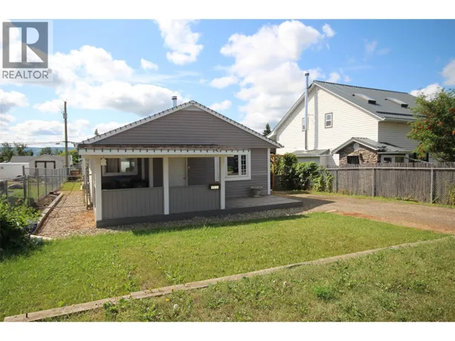 1317 94 Avenue, Dawson Creek, British Columbia V1G1G7