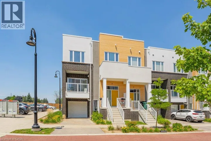 3 VISIONARY Avenue, Kitchener, Ontario N2R0R7