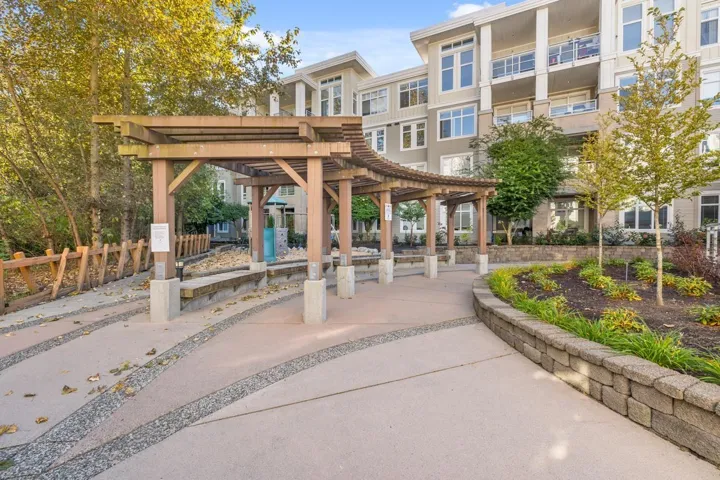 107 15428 31 AVENUE, Surrey, British Columbia V3Z3W4