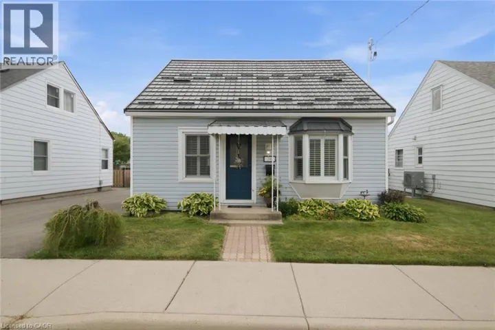 38 TENTH Avenue, Brantford, Ontario N3S1E9