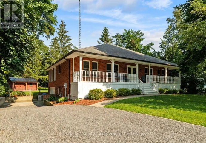 4 JOHN AVENUE, Bluewater (Bayfield), Ontario N0M1G0