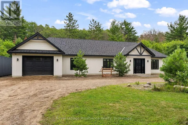 41948A COMBERMERE ROAD, Madawaska Valley, Ontario K0J1B0