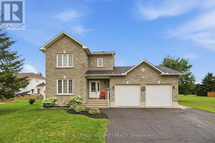36 FRONTENAC BOULEVARD, Russell, Ontario K0A1W0