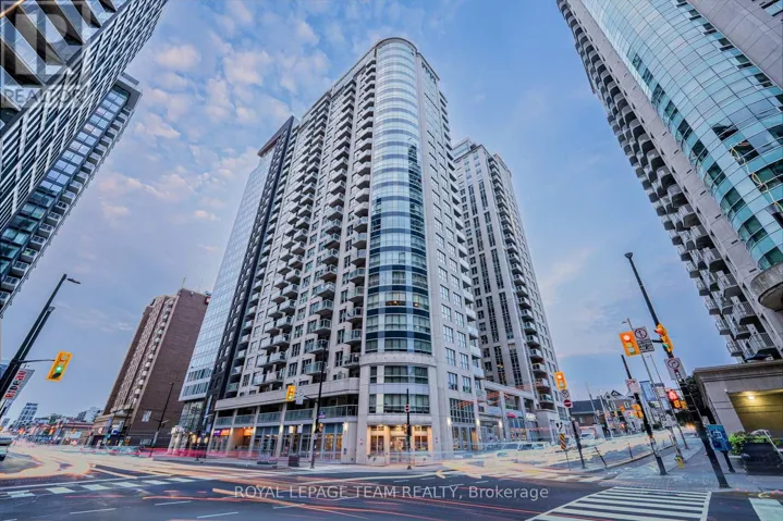 1002 - 242 RIDEAU STREET, Ottawa, Ontario K1N0B7