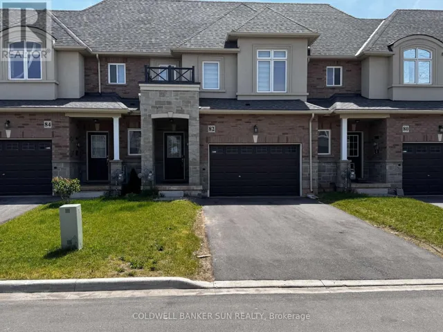 82 PINOT CRESCENT, Hamilton (Fruitland), Ontario L8E0J9