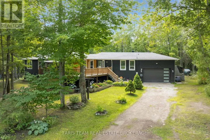 8 JOLIET CRESCENT, Tiny, Ontario L9M1R2