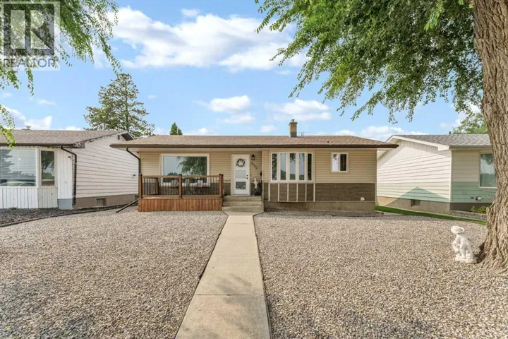 850 Hargrave Way NW, Medicine Hat, Alberta T1A6Y9
