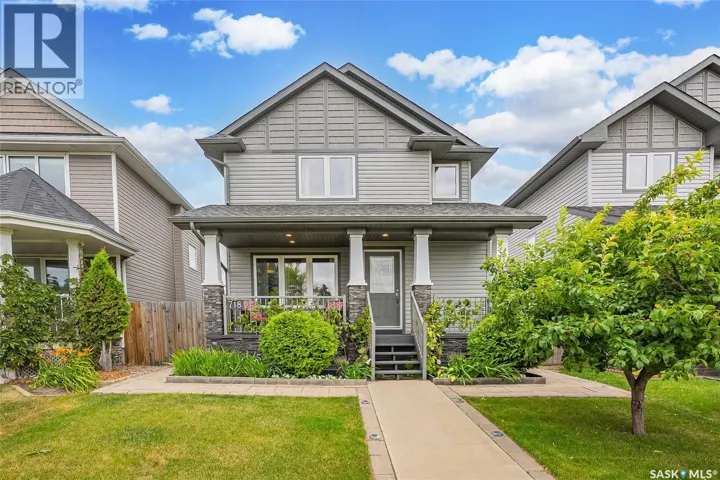 718 Stonebridge COMMON, Saskatoon, Saskatchewan S7T0M8