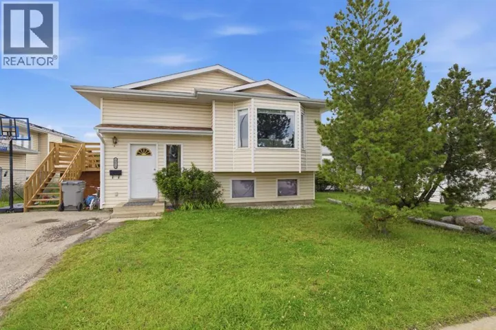 10613 91A Street, Grande Prairie, Alberta T8X1H7