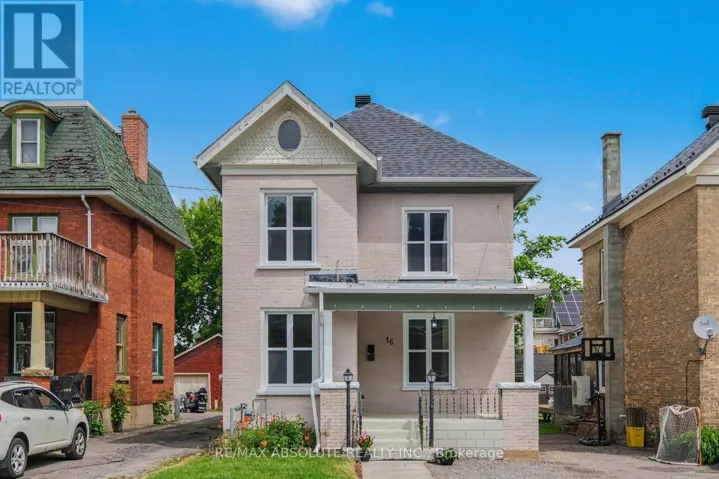 16 GLEN AVENUE, Smiths Falls, Ontario K7A1S2