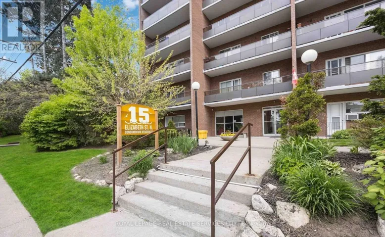 203 - 15 ELIZABETH STREET N, Mississauga (Port Credit), Ontario L5G2Z3