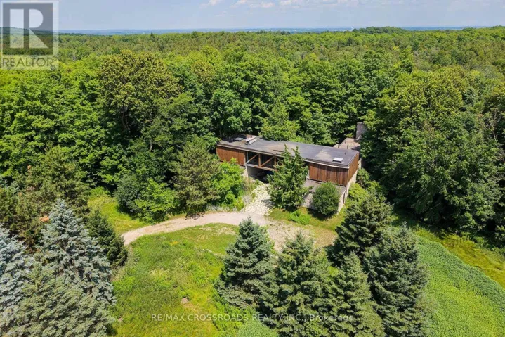 15135 ROCKSIDE ROAD, Caledon, Ontario L7C1V4