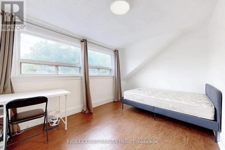 2ND FLOOR - 97 BUDE STREET, Toronto (Oakwood Village), Ontario M6E2E4