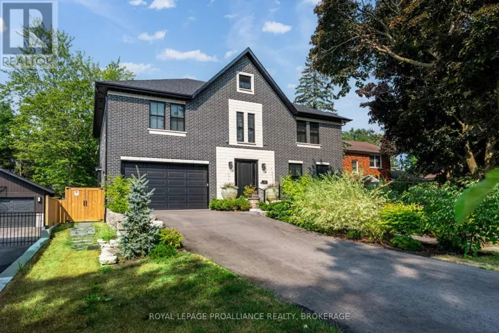 124 CHURCHILL CRESCENT, Kingston (Central City East), Ontario K7L4N2