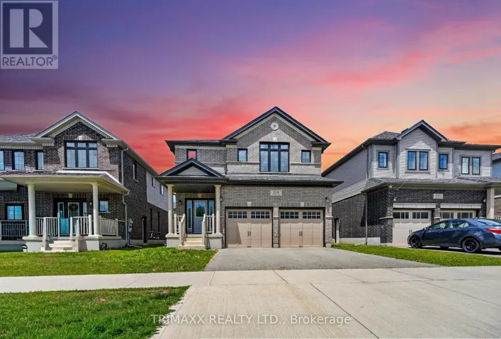 104 TARTAN AVENUE, Kitchener, Ontario N2R1R7