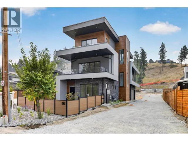 757 Barnaby Road Unit# 1, Kelowna, British Columbia V1W4N9