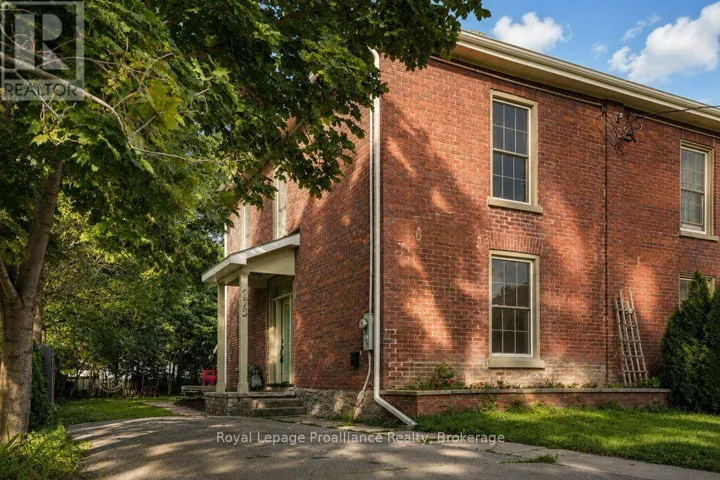 275 CHARLES STREET, Belleville (Belleville Ward), Ontario K8N3M7